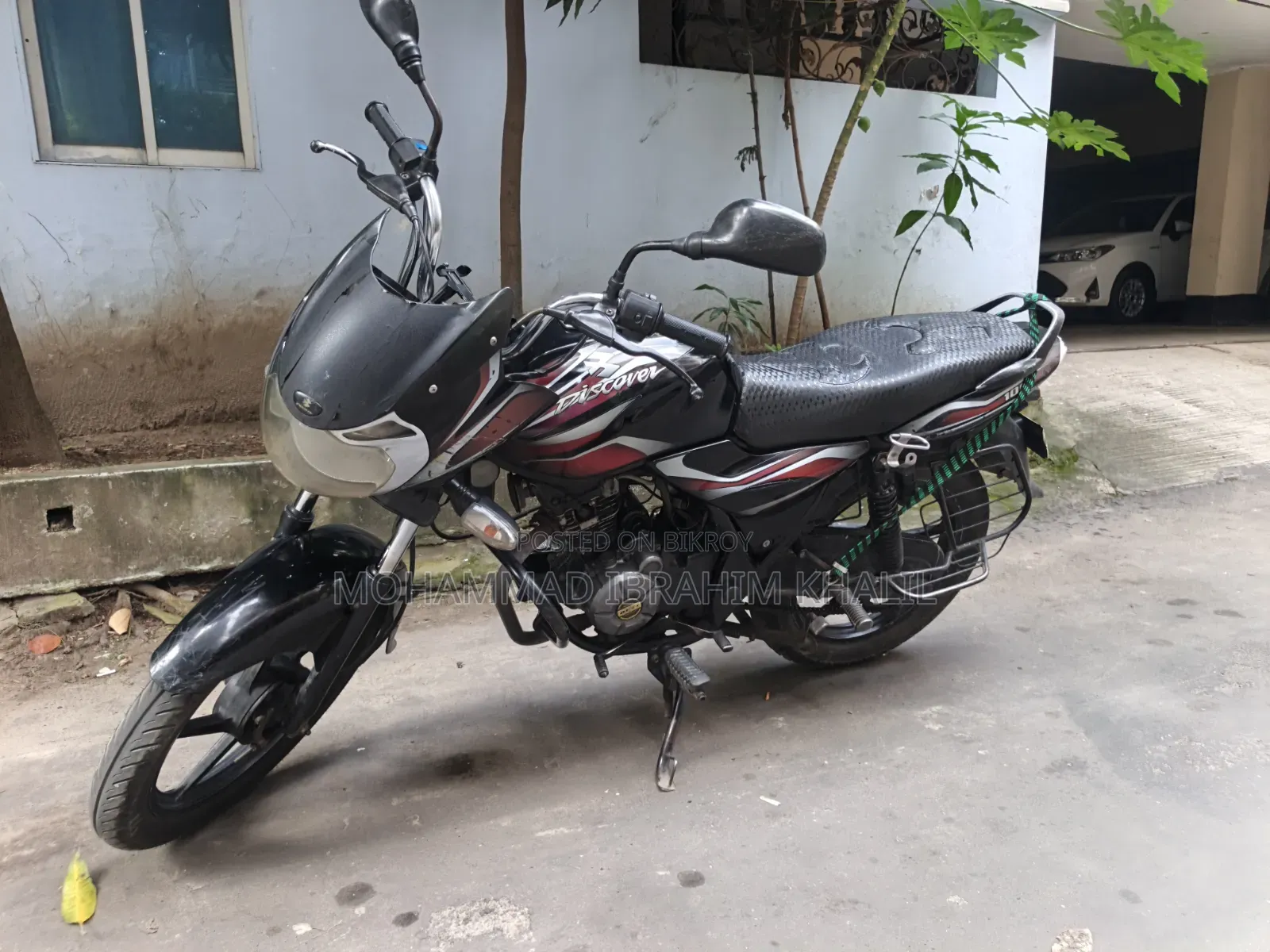 Bajaj Discover 100 2011 Black