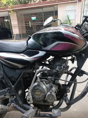 Bajaj Discover 100 2011 Black