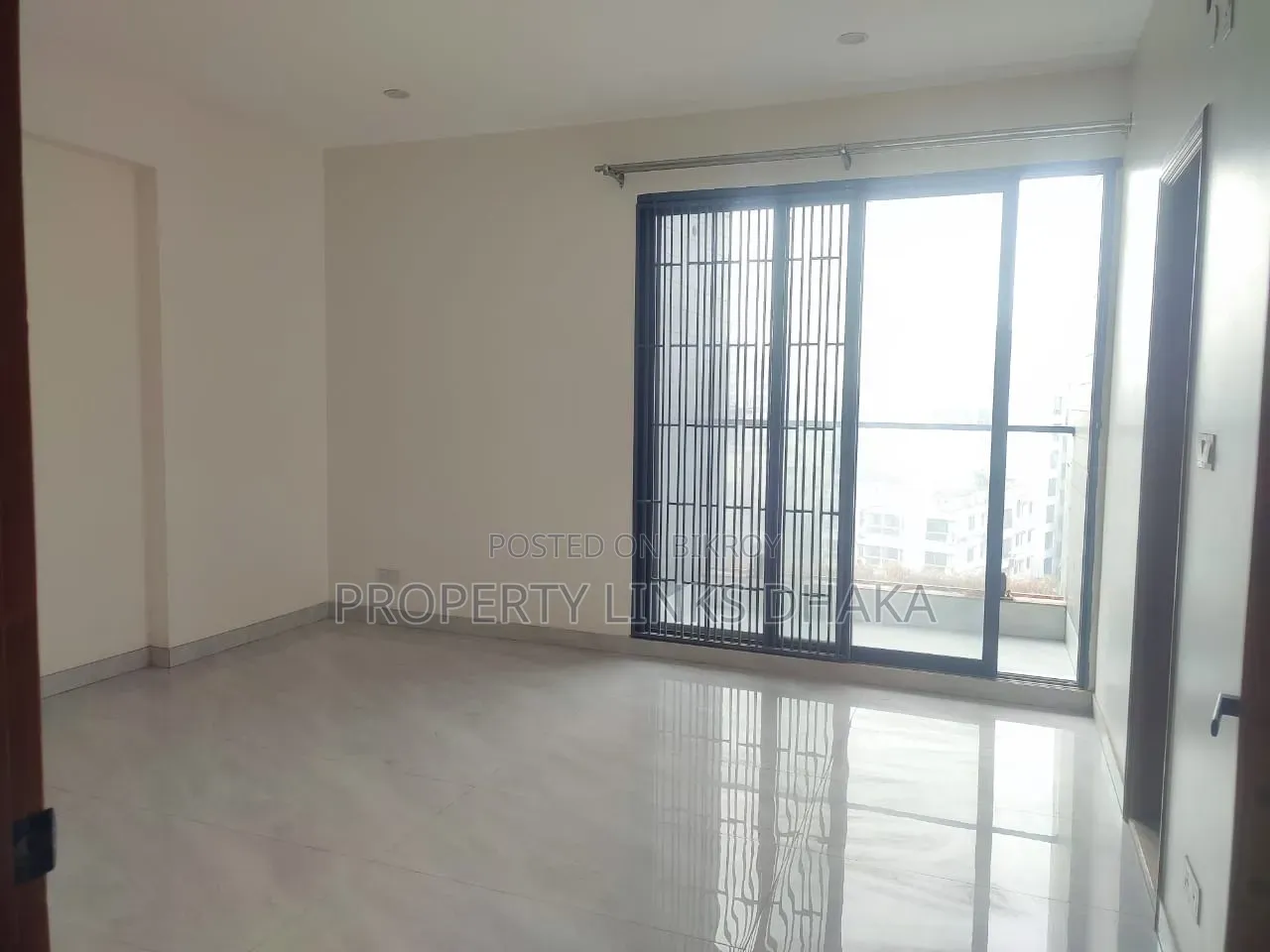 4bdrm Apartment in Gulshan for Rent