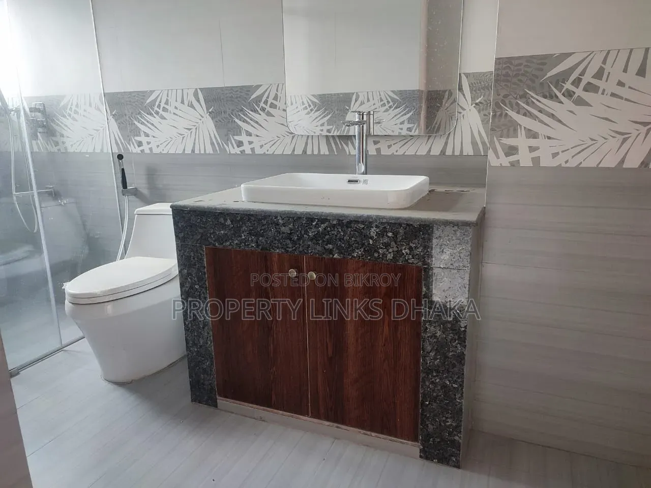 4bdrm Apartment in Gulshan for Rent