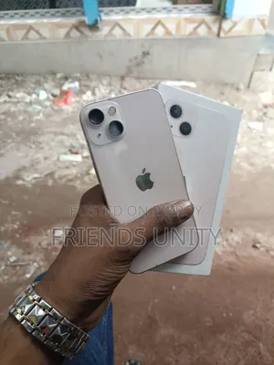 অ্যাপল আইফোন ১৩ ১২৮ জিবি হোয়াইট