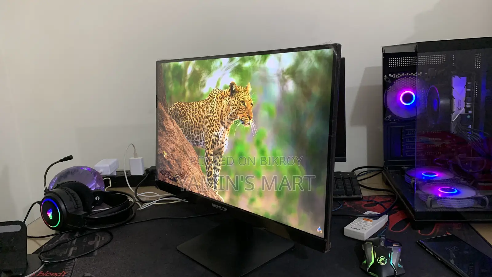 New HIK Vision 22" Inch Borderless Monitor