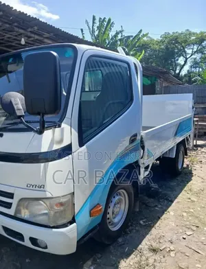 Toyota Dyna Pickup 2013