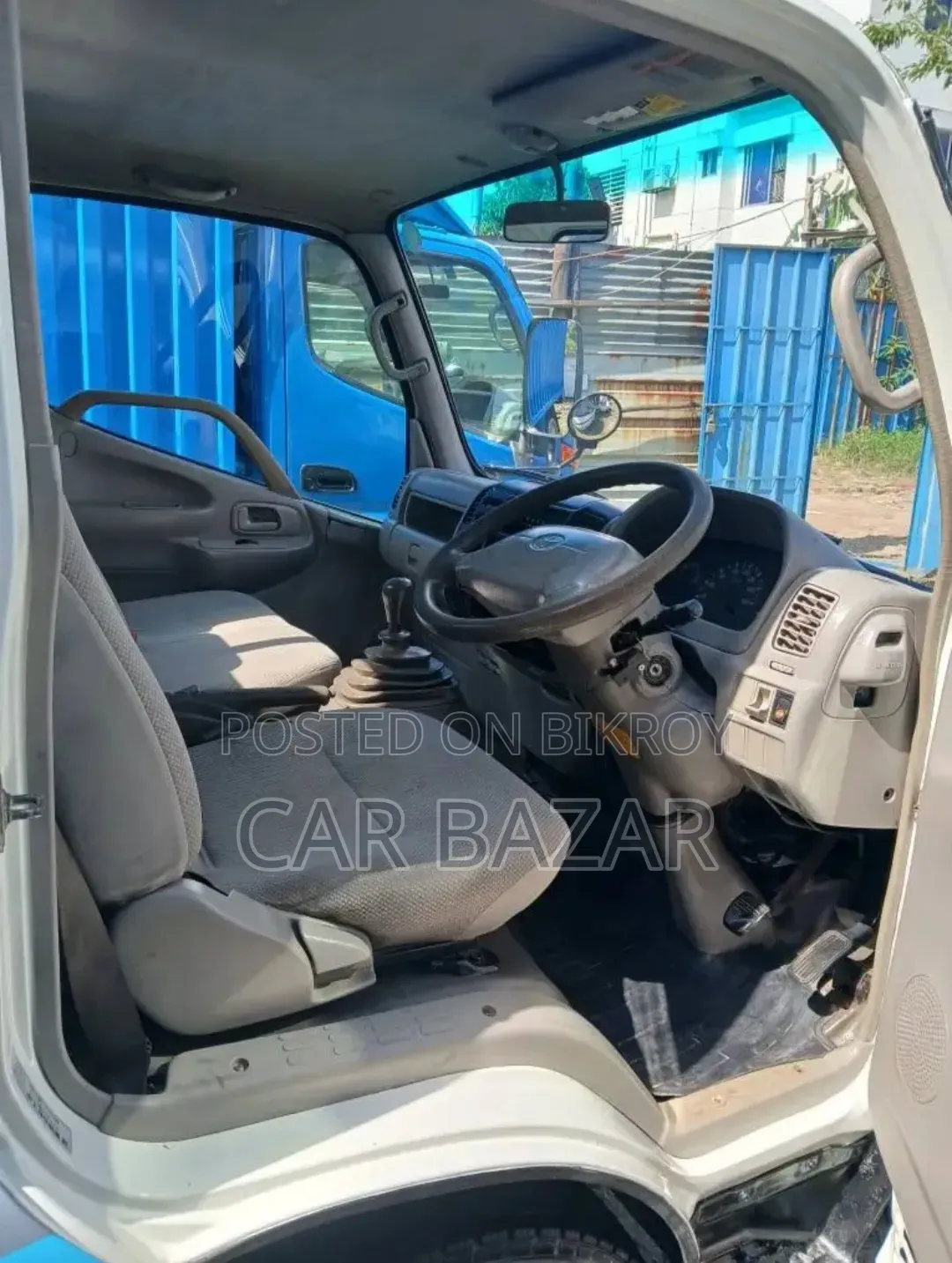 Toyota Dyna Pickup 2013
