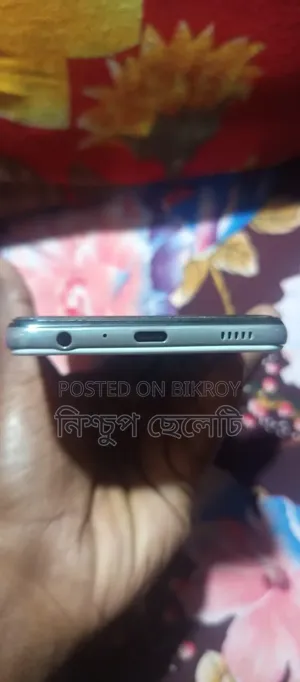 স্যামসাং গ্যালাক্সি এ৫২ ৫জি ১২৮ জিবি সাদা