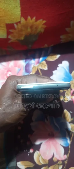 স্যামসাং গ্যালাক্সি এ৫২ ৫জি ১২৮ জিবি সাদা