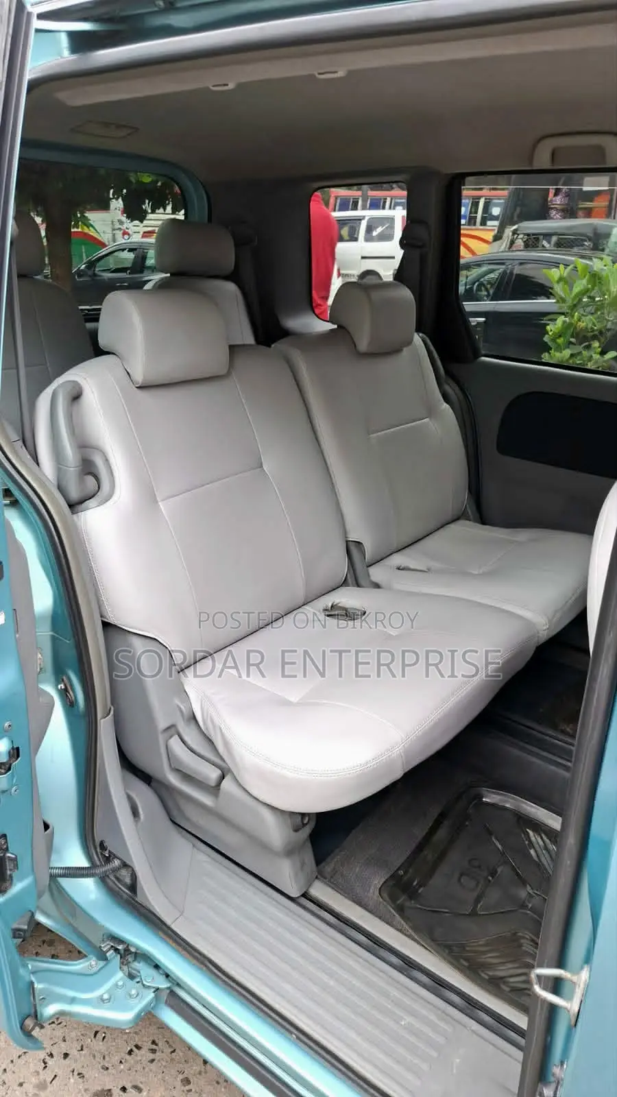 Toyota Sienta 2005 Blue