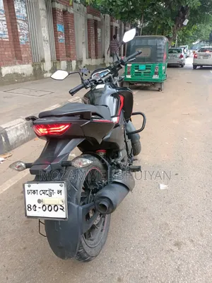 হিরো ২০২৩ ব্ল্যাক