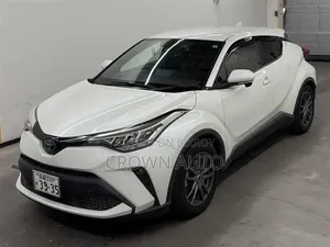 Toyota C-HR 2021 Pearl