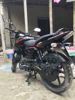 বাজাজ পালসার ১৫০ ২০২১ কালো