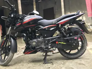 বাজাজ পালসার ১৫০ ২০২১ কালো