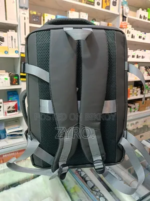 ওয়াইজ শোল্ডার এন্ড ট্রাভেলিং ব্যাকপ্যাক