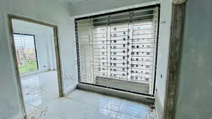 বসুন্ধরার সুকুন-এ ৩ বেডরুমের অ্যাপার্টমেন্ট বিক্রয়ের জন্য