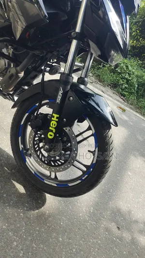 Hero Xtreme 125R 2025 Black