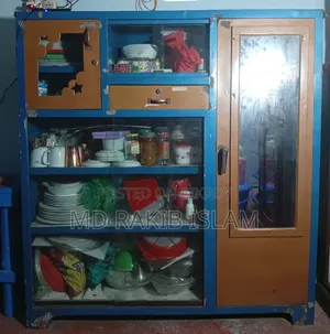 স্টিল শোকেস