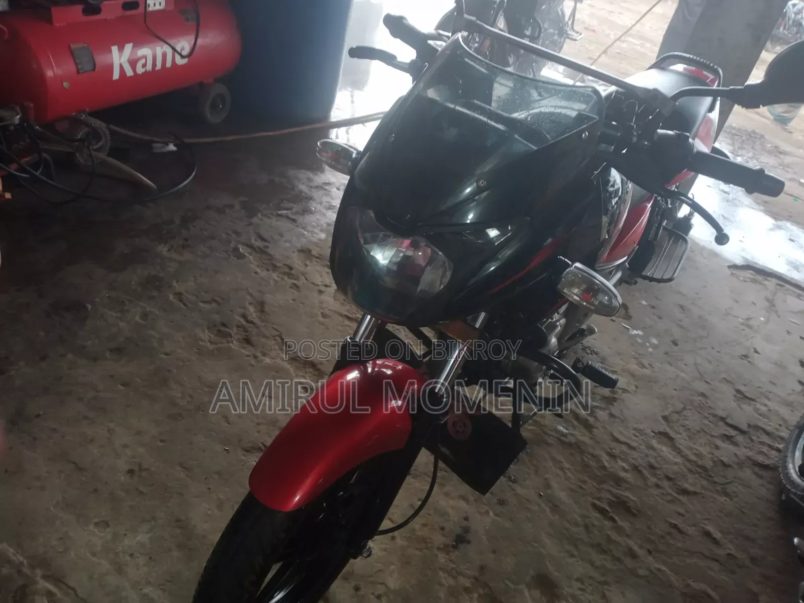 বাজাজ পালসার ১৫০ ২০১৬ ব্ল্যাক