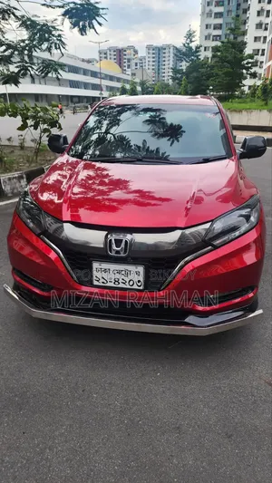 হোন্ডা ভেজেল ১.৫ হাইব্রিড ২ডব্লিউডি ২০১৬ রেড