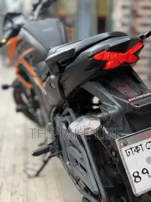 Honda Hornet 2019 Orange