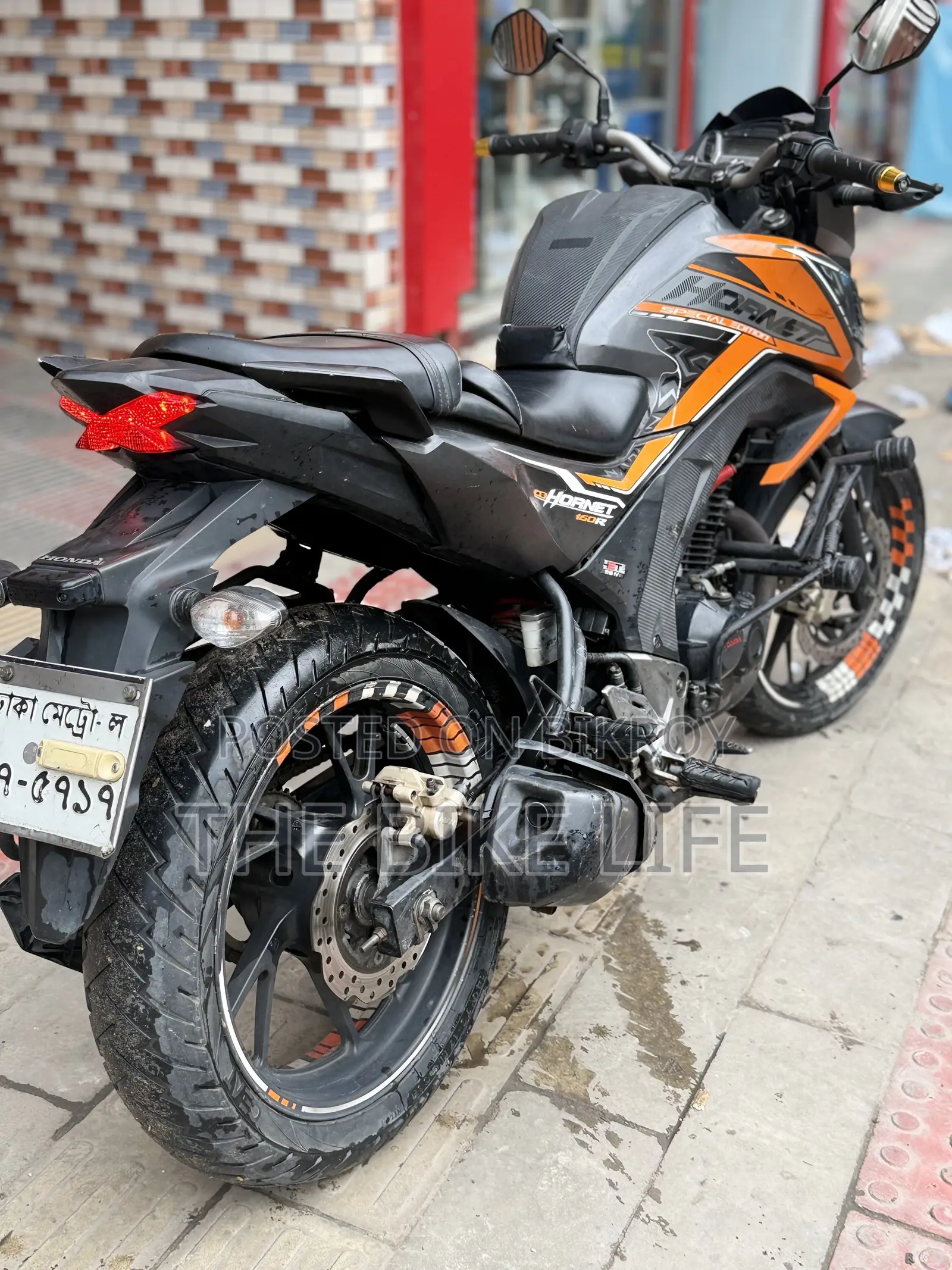 Honda Hornet 2019 Orange