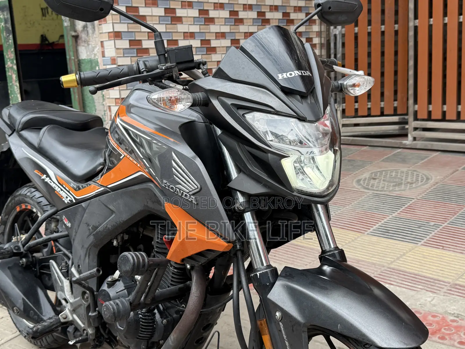Honda Hornet 2019 Orange