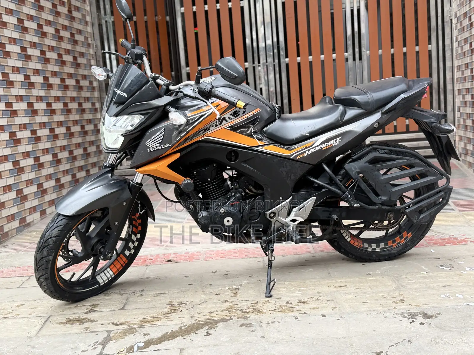 Honda Hornet 2019 Orange