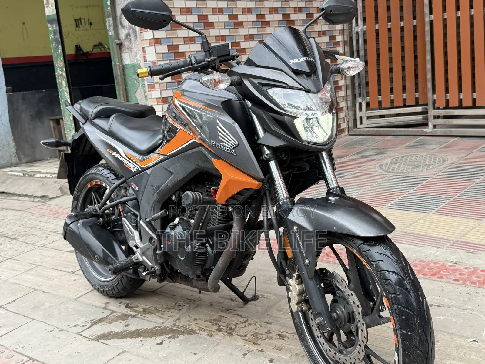 Honda Hornet 2019 Orange