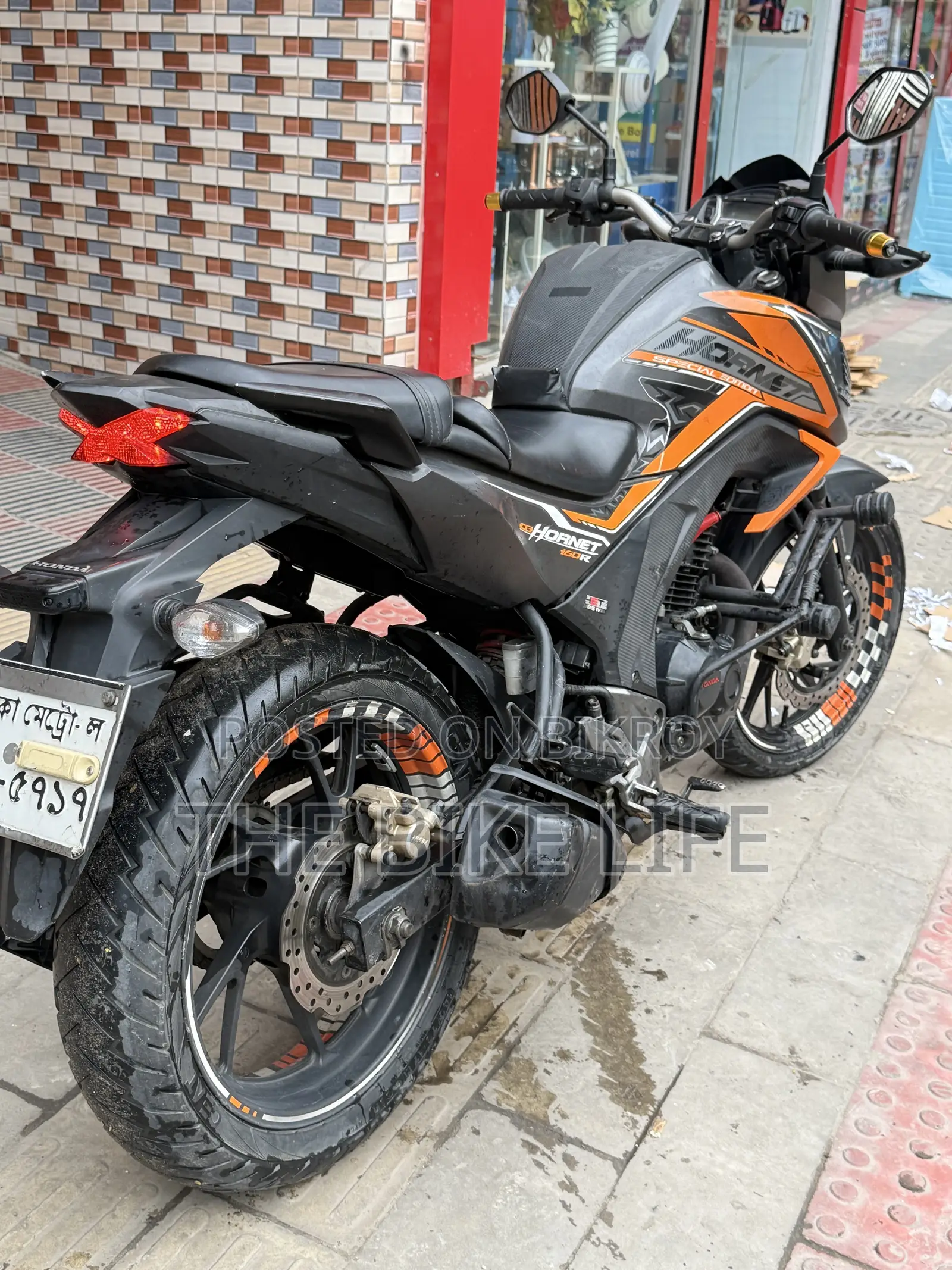Honda Hornet 2019 Orange