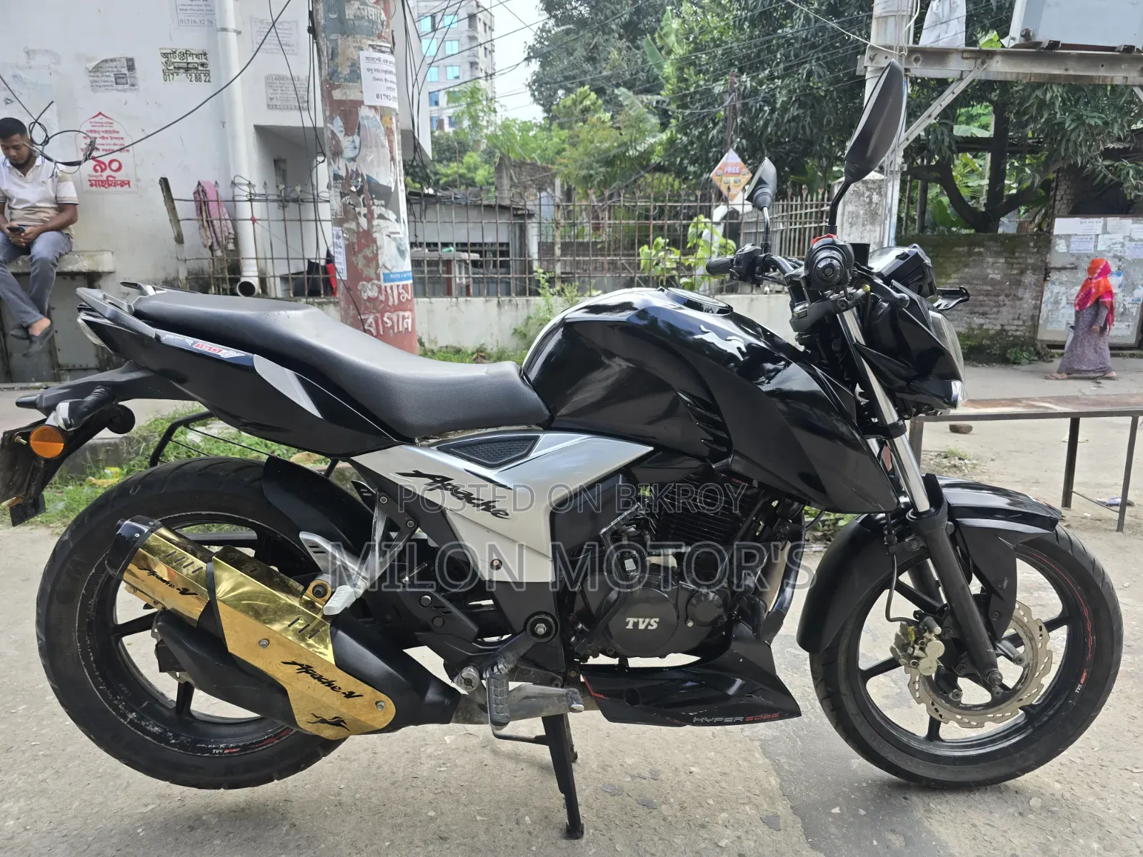TVS Apache RTR 160 4V 2020 Black