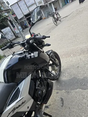 TVS Apache RTR 160 4V 2020 Black