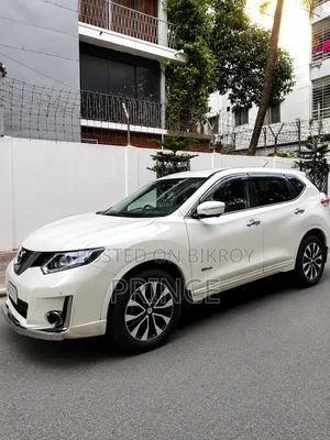 Nissan X-Trail 2016 White