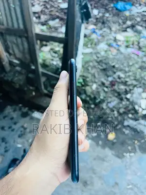অ্যাপল আইফোন এক্সআর ৬৪ জিবি ব্ল্যাক