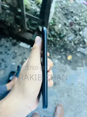 অ্যাপল আইফোন এক্সআর ৬৪ জিবি ব্ল্যাক