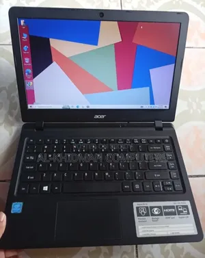 Laptop Acer Aspire 1 4GB Intel Core 2 Quad HDD 1T