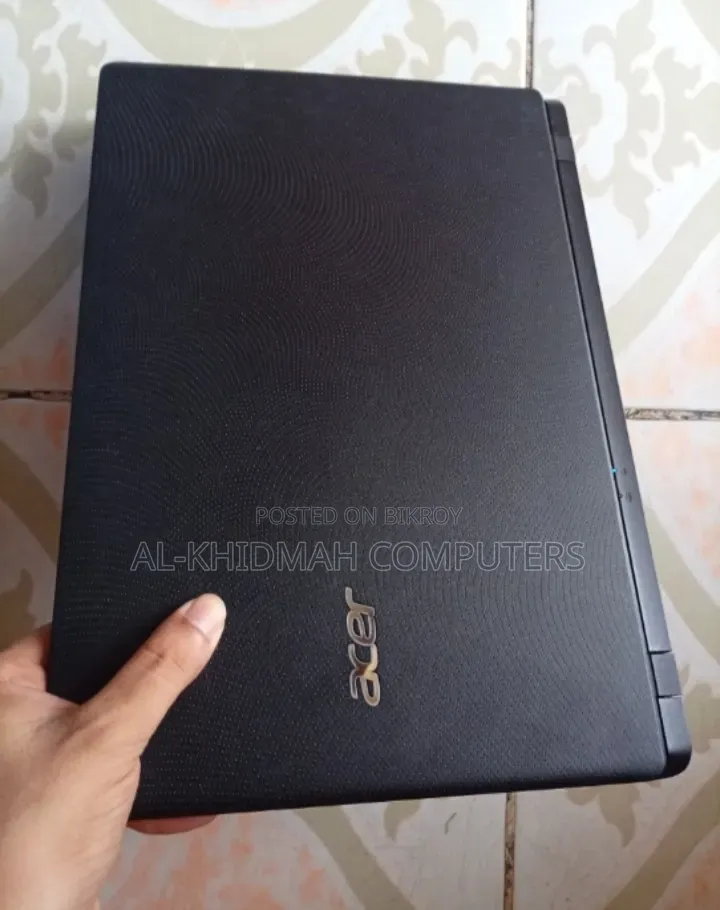 Laptop Acer Aspire 1 4GB Intel Core 2 Quad HDD 1T