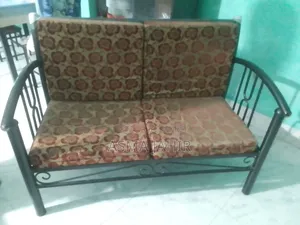 স্টিলের দুই সিটের সোফা