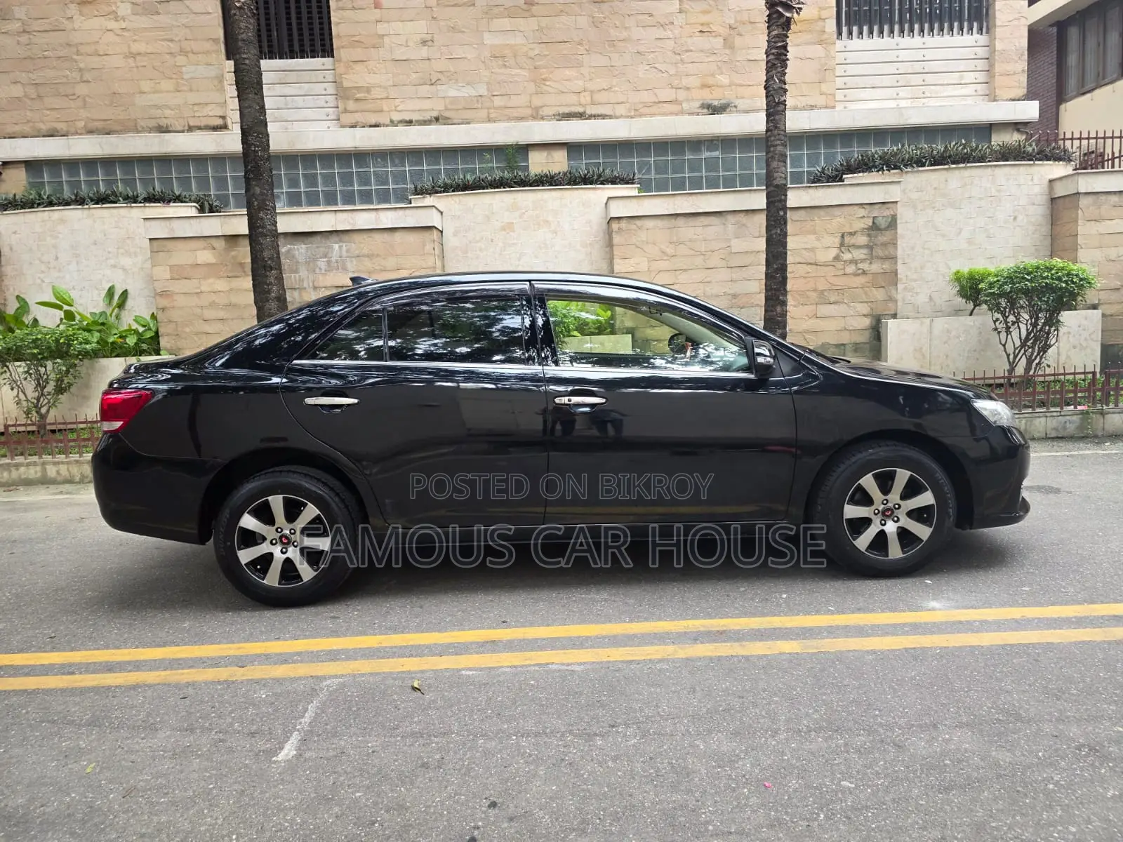 Toyota Allion 2015 Black