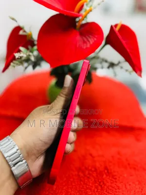 অ্যাপল আইফোন ১৪ প্লাস ১২৮ জিবি রেড