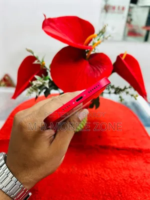 অ্যাপল আইফোন ১৪ প্লাস ১২৮ জিবি রেড