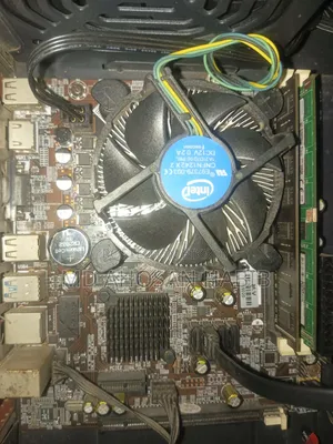 Desktop Computer 8GB RAM 512GB HDD