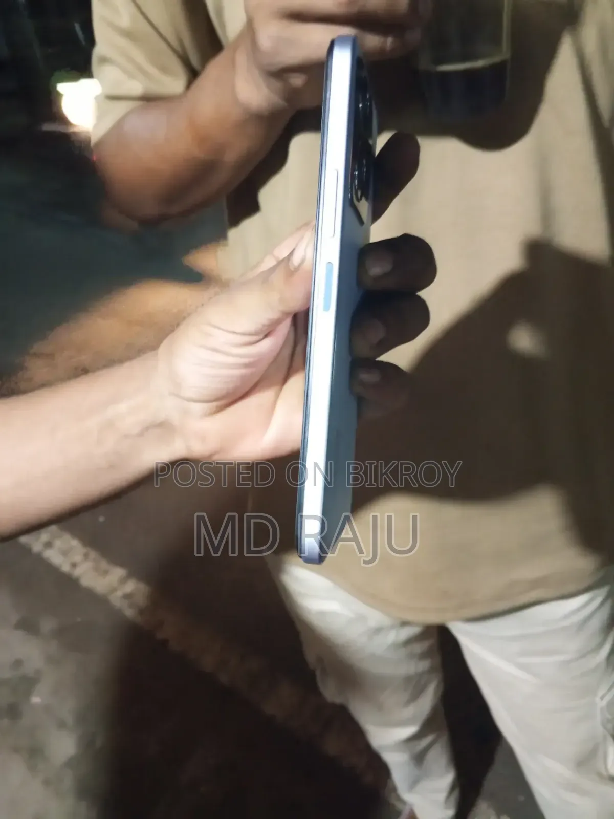 Vivo Y22s 128 GB Gray