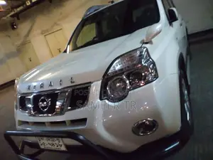 Nissan X-Trail 2.0 Petrol XE 2012 Pearl