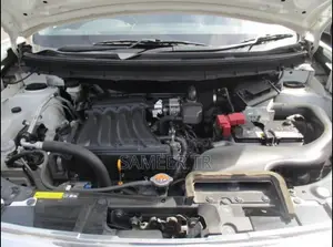 Nissan X-Trail 2.0 Petrol XE 2012 Pearl