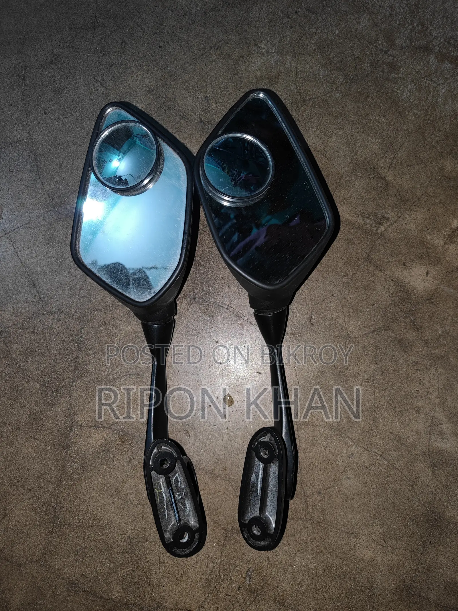 Looking Glass and One Five Suzuki Fazer