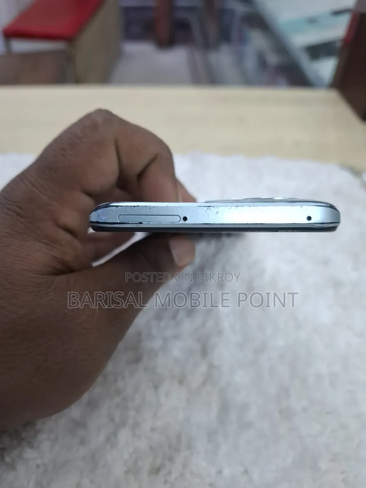 Vivo 128 GB White