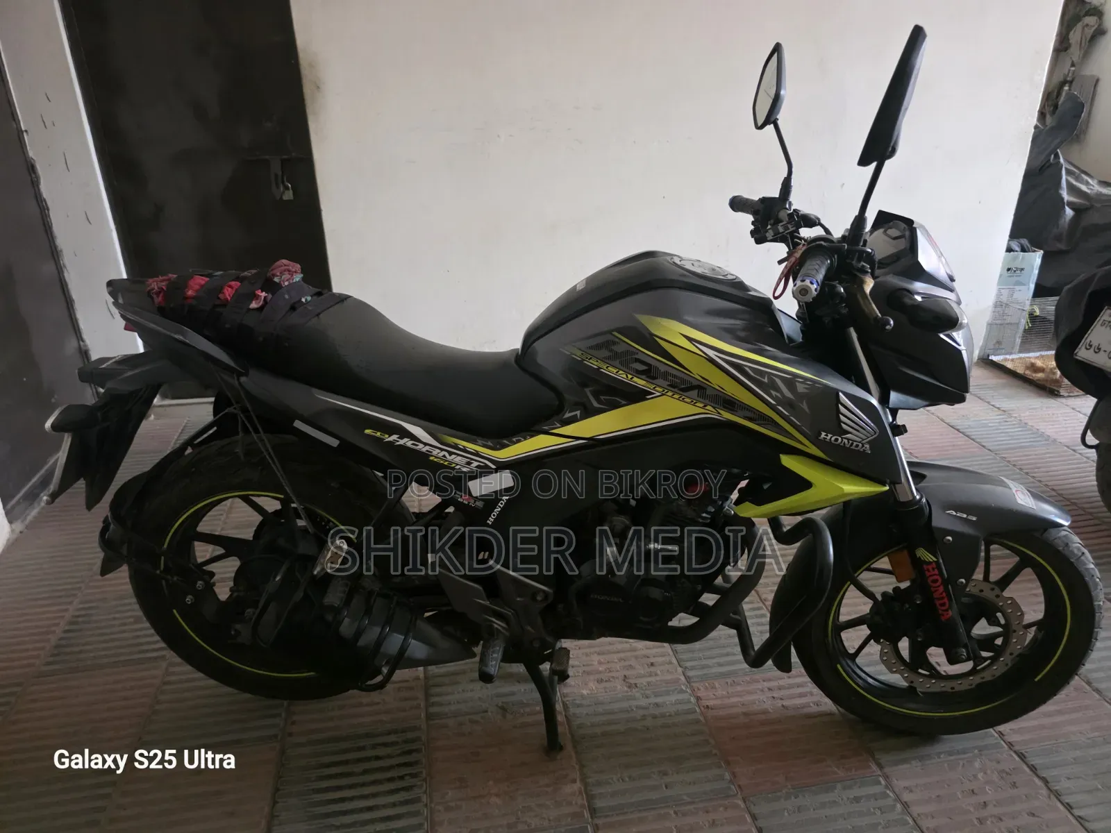 Honda Hornet 2018 Gray