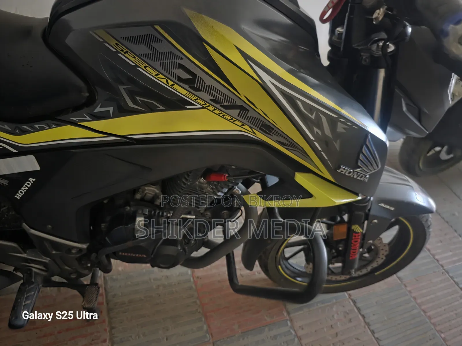 Honda Hornet 2018 Gray