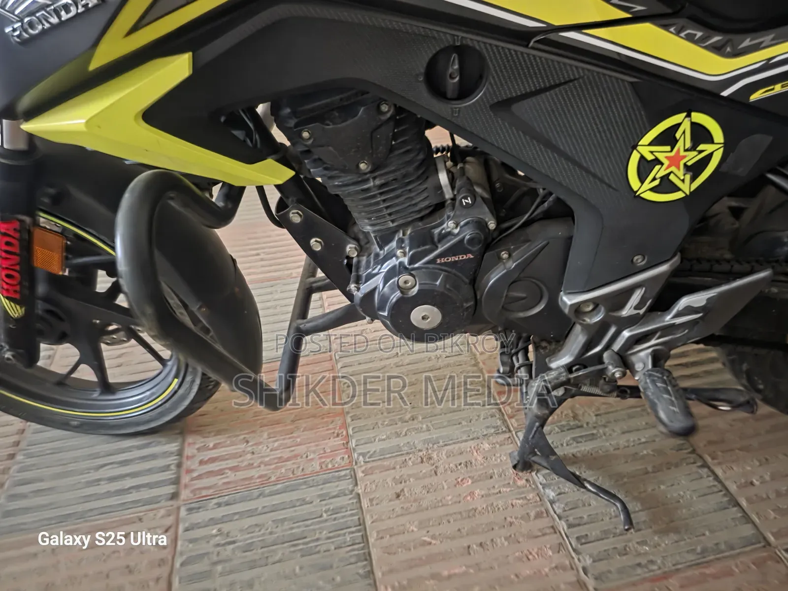 Honda Hornet 2018 Gray