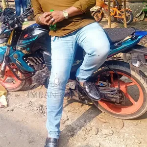 ইয়ামাহা এফজেড ২০১২ কালো