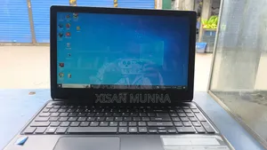 Laptop Acer Aspire E1-572 4GB Intel Core i5 HDD 512GB