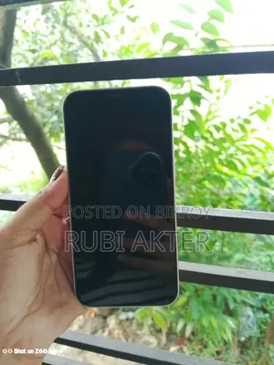 অ্যাপল আইফোন ১২ ১২৮ জিবি সাদা